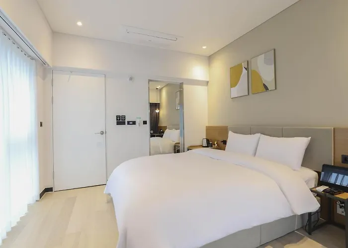 Hotel Brown Dot Haeundae 2*