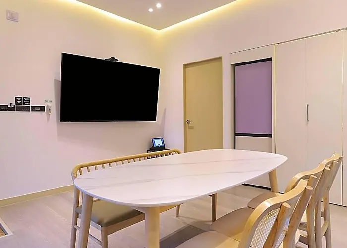 Brown Dot Haeundae Hotel 2*