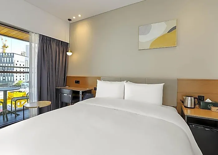 Hotel Brown Dot Haeundae Busan